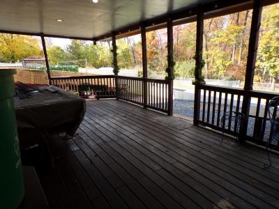 1615 Mount Laurel Rd, Temple, Pennsylvania 19560, USA