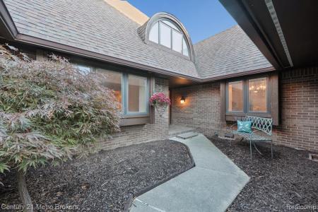 9095 S Saginaw Road Unit #23, Grand Blanc, Michigan 48439, États-Unis