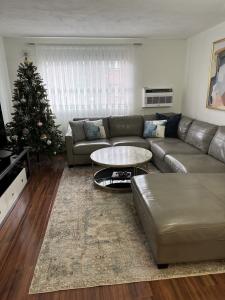 700 Governors Park Unit 17, Win Throp, Massachusetts 02152, USA