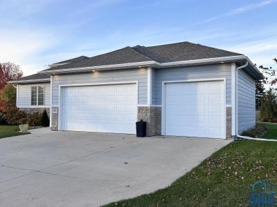 591 Prairie Blvd, Dakota Dunes, Dakota Du Sud 57049, États-Unis