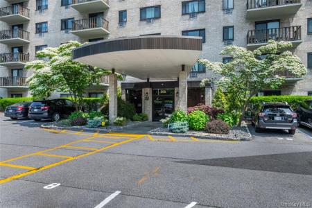 666 Pelham Road Unit 5L, New Rochelle, New York 10805, HOA KỲ