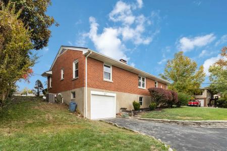 402 Barnes Mill, Richmond, كنتاكي 40475, الولايات المتحدة