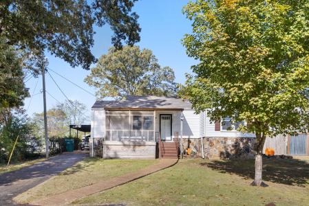 3303 13th Ave E., Sheffield, Alabama 35660, USA