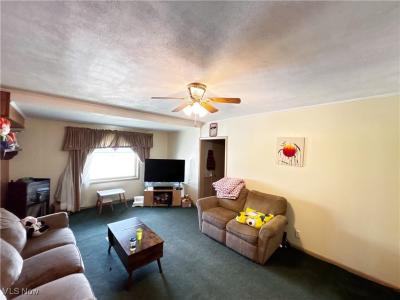 469 Devitt Avenue, Campbell, Ohio 44405, USA