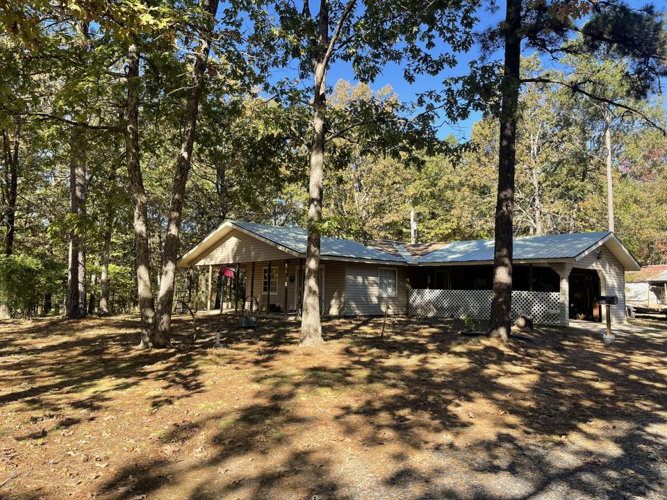 113 Boehler Lane, Mena, Arkansas 71953, USA