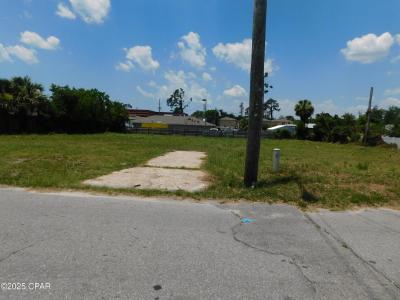 1505 Fairy Avenue, Panama City, Florida 32405