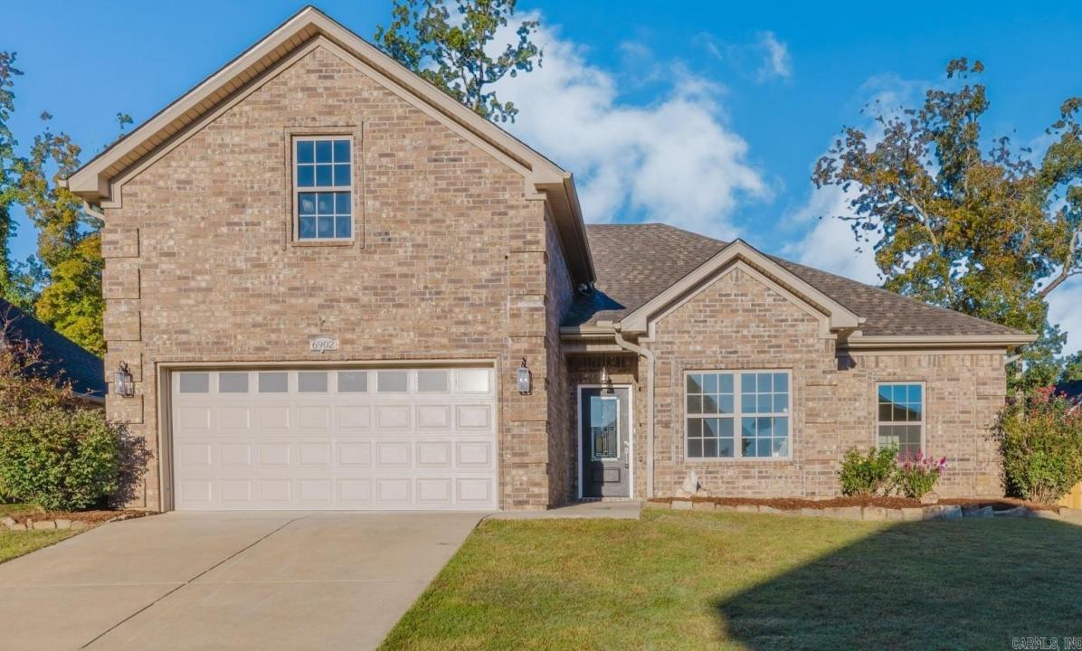 6902 Grace Village Drive, Alexander, Arkansas 72002
