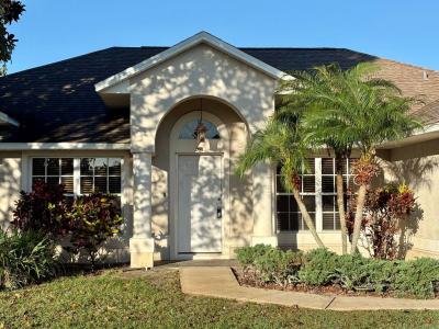 6130 Meghan Drive, Melbourne, 佛罗里达州 32940, 美国