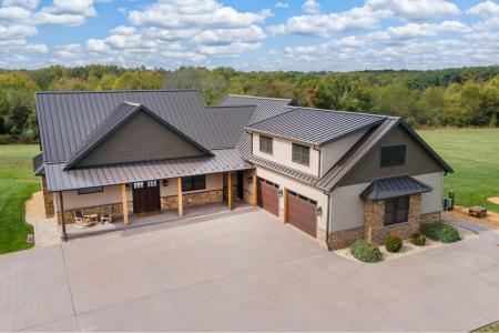 1651 Sneed Road, Carbondale, Illinois 62902