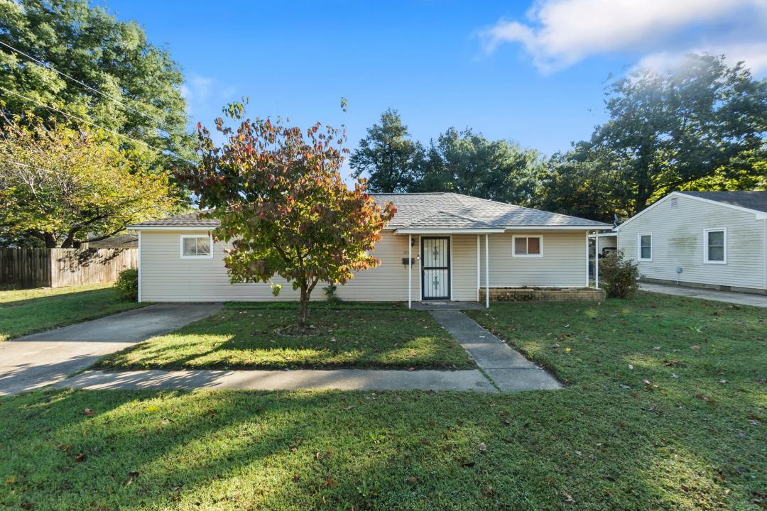 210 Holt, Kennett, Missouri 63857, HOA KỲ