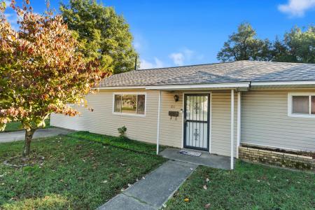 210 Holt, Kennett, Missouri 63857, HOA KỲ