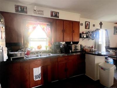 31 W 8th Street, Kiowa, Oklahoma 74553, États-Unis