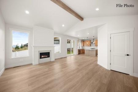 146 Legacy Way, Nine Mile Falls, Washington 99026, Estados Unidos