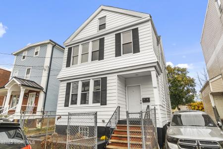 366 Badger Avenue, Newark, Нью-Джерси 07112, Соединенные Штаты