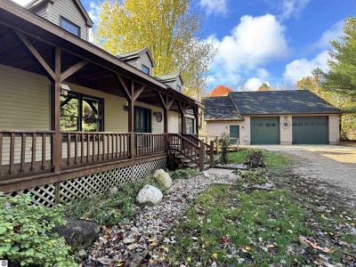 2451 W Deerfield Road, Mt Pleasant, Michigan 48622, USA