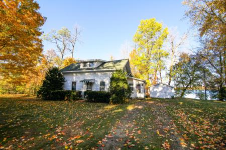 303 Spring Street, Constantine, Michigan 49042, Estados Unidos