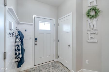 3919 Meridian Drive, Bismarck, צפון דקוטה 58504, ארצות הברית של אמריקה 