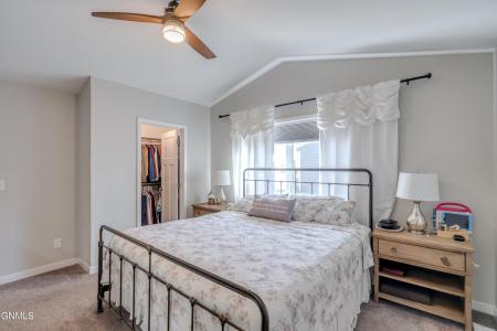 3919 Meridian Drive, Bismarck, צפון דקוטה 58504, ארצות הברית של אמריקה 