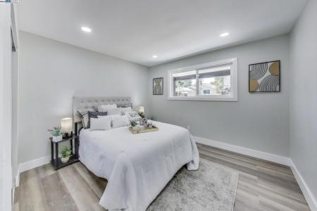 2131 Pomona Ave, Martinez, California 94553, Stati Uniti