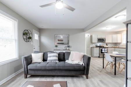 320 Dale Ter, Clarksville, Tennessee 37042, Estados Unidos