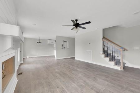 240 Wesson Drive, Clarksville, Tennessee 37043, USA