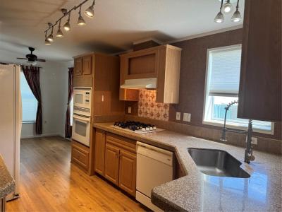 21861 NW 2nd Ct, Pembroke Pines, Floryda 33029, USA