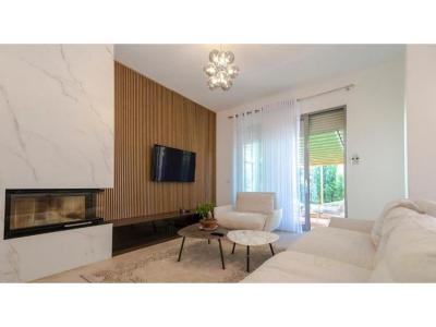 Rruga e Elbasanit, Tirana, Албания