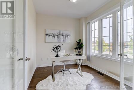 30 ALBERT SPENCER AVENUE, Caledon (caledon East), オンタリオ L7C 4G4, カナダ