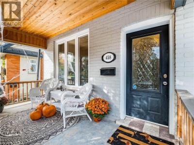 458 DUNDURN STREET SOUTH, Hamilton, Ontario L8P 4L9, Canada