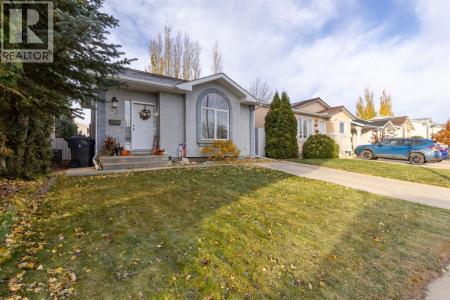 66 ASSINIBOIA WAY WEST, Lethbridge, Alberta T1K 7L7, Canada