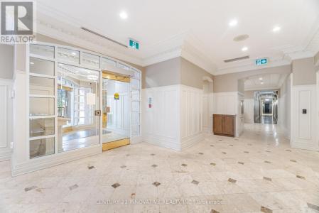 88 GRANDVIEW WAY, Toronto (willowdale East), Ontario M2N 6V6, Canada