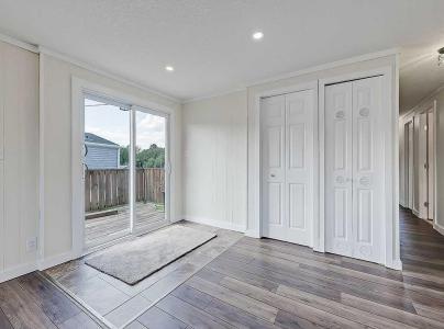 130 SUNSET WAY NE, High River, Alberta T1V 1J4, Canadá