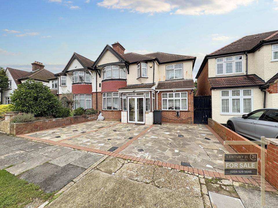 13, Blossom Waye, HOUNSLOW, 영국