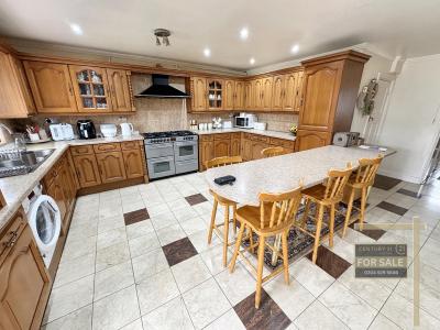 13, Blossom Waye, HOUNSLOW, 영국