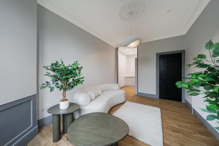 0/1, 196, Auchinairn Road, Glasgow, United Kingdom