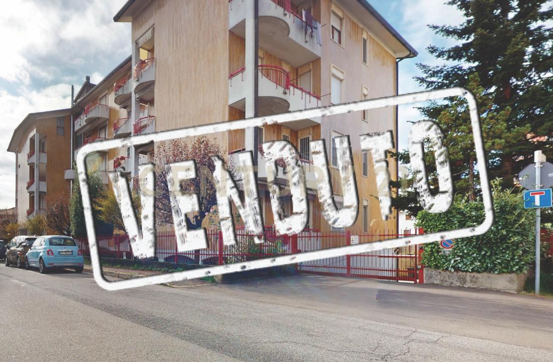 Via Pasubio, Vanzago, Lombardia 20043, إيطاليا