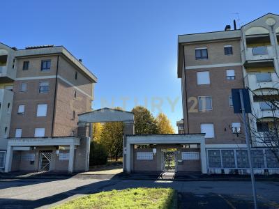 Via Assisi, Vanzago, Lombardia 20010, Италия