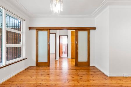 2 Mckinnon Avenue, Five Dock, NSW 2046, Australie