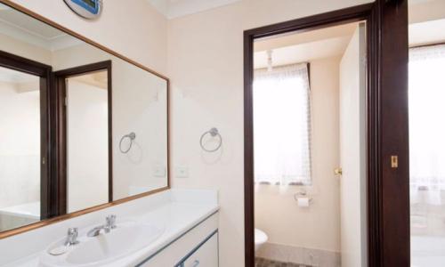 8 Bouchet Crescent, Minchinbury, NSW 2770, 澳洲