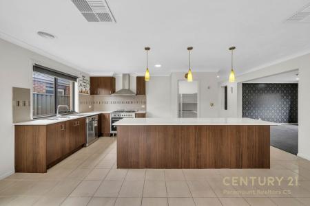 9 Surveyor Street, Wyndham Vale, VIC 3024, Australia