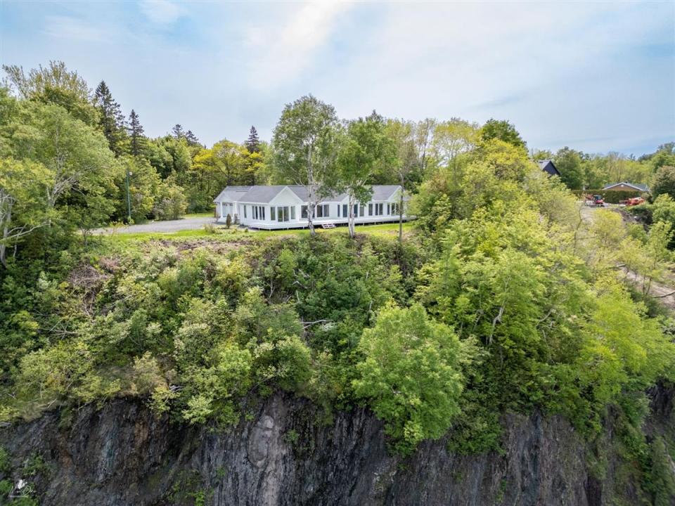 337  Entrée 104, Quebec G0R 1C0, Canadá