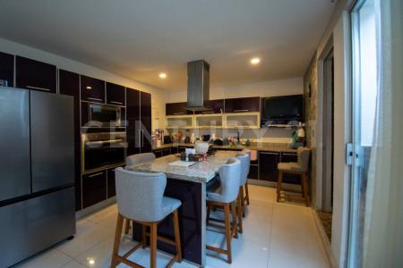 Valle de soba, Fraccionamiento Lomas del Valle, Puebla. 30,, Puebla, Puebla 72595, Mexico