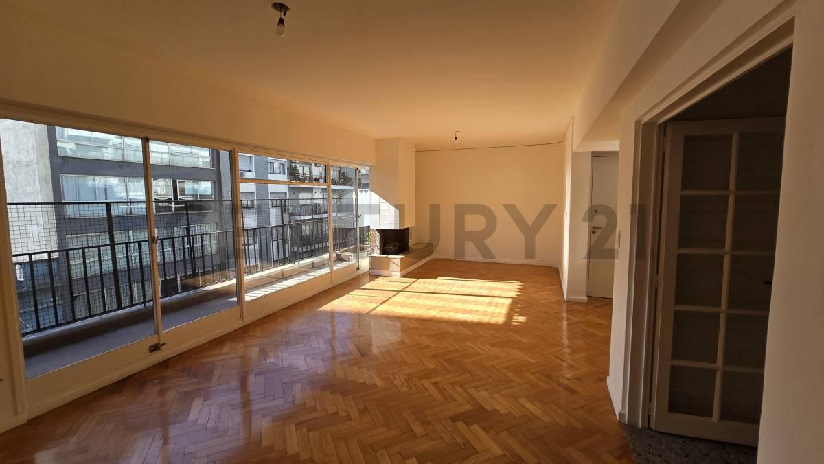 Jose Hernandez 2500, Belgrano, Capital Federal 1426, アルゼンチン