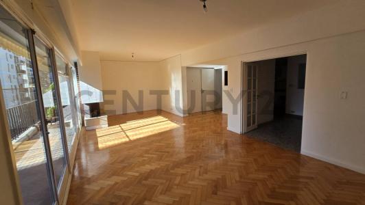 Jose Hernandez 2500, Belgrano, Capital Federal 1426, アルゼンチン