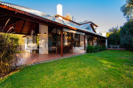 De Los Robles 157, Rosario, Santa Fe 2000, Argentina