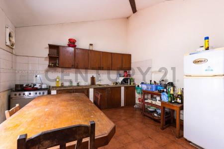 Av Virgen de Cotoca entre 3er y 4to anillo , Este, Santa Cruz 591, Bolivia