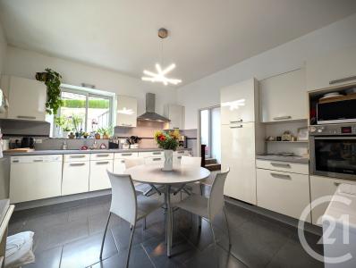 Limoges, Limusino 87000, França