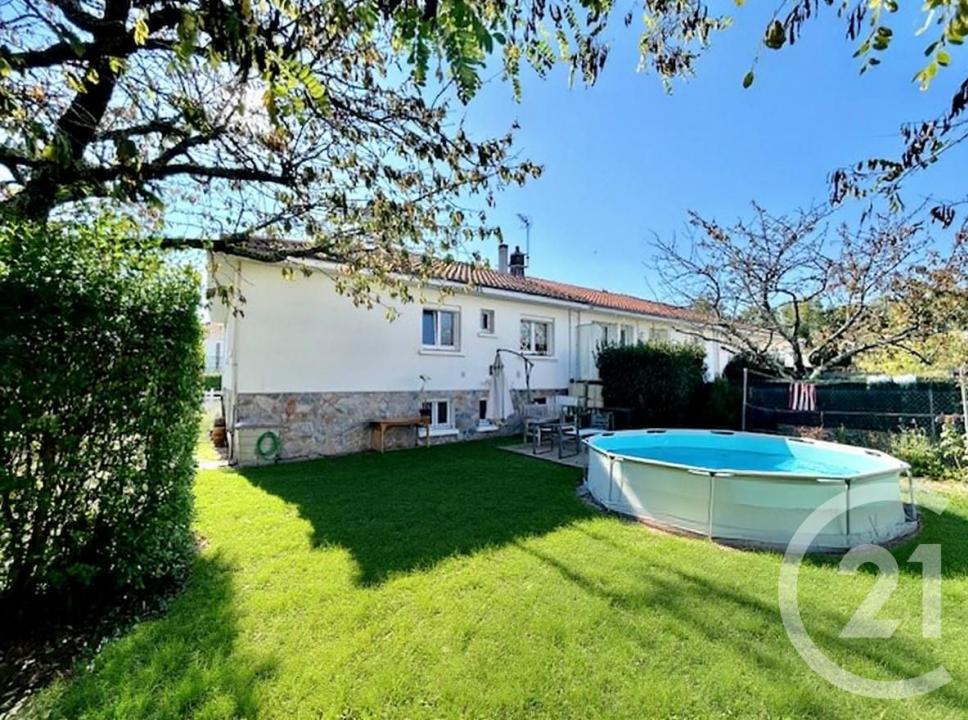 La Roche Sur Yon, Pays De La Loire 85000, France