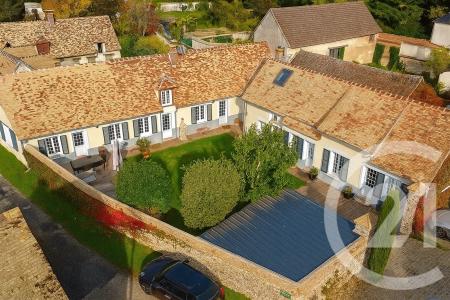 Rouvres, Centre 28260, France