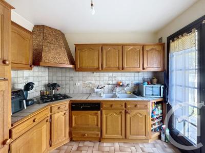 Gagny, Isla De Francia 93220, Francia